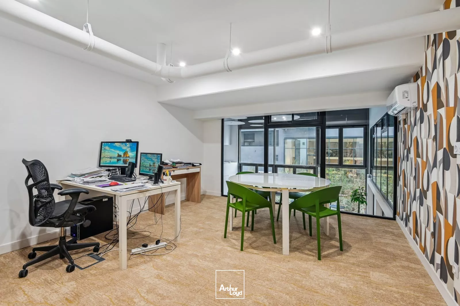 Bureaux à louer à COURBEVOIE 92400