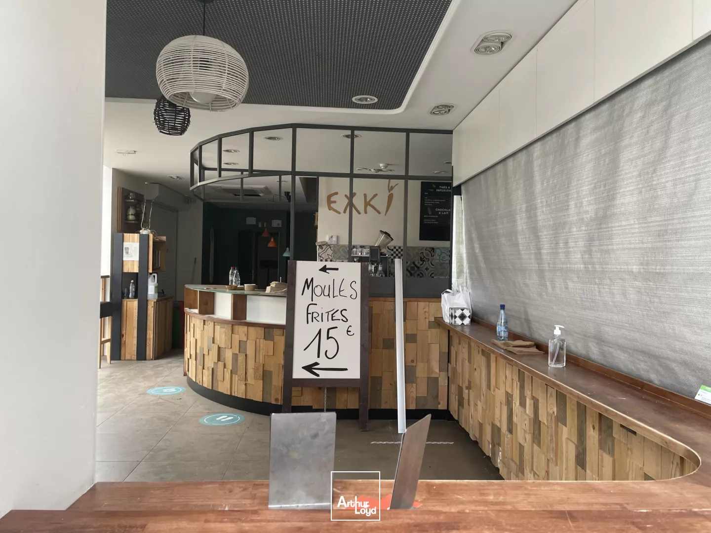 LOCATION PURE RUES PIÉTONNES RESTAURATION