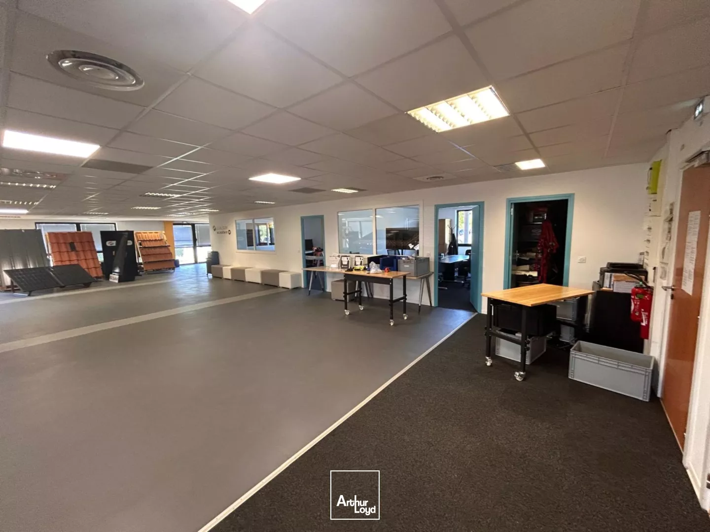 Bureaux avec parkings à vendre - Château Gombert - 13013 Marseille