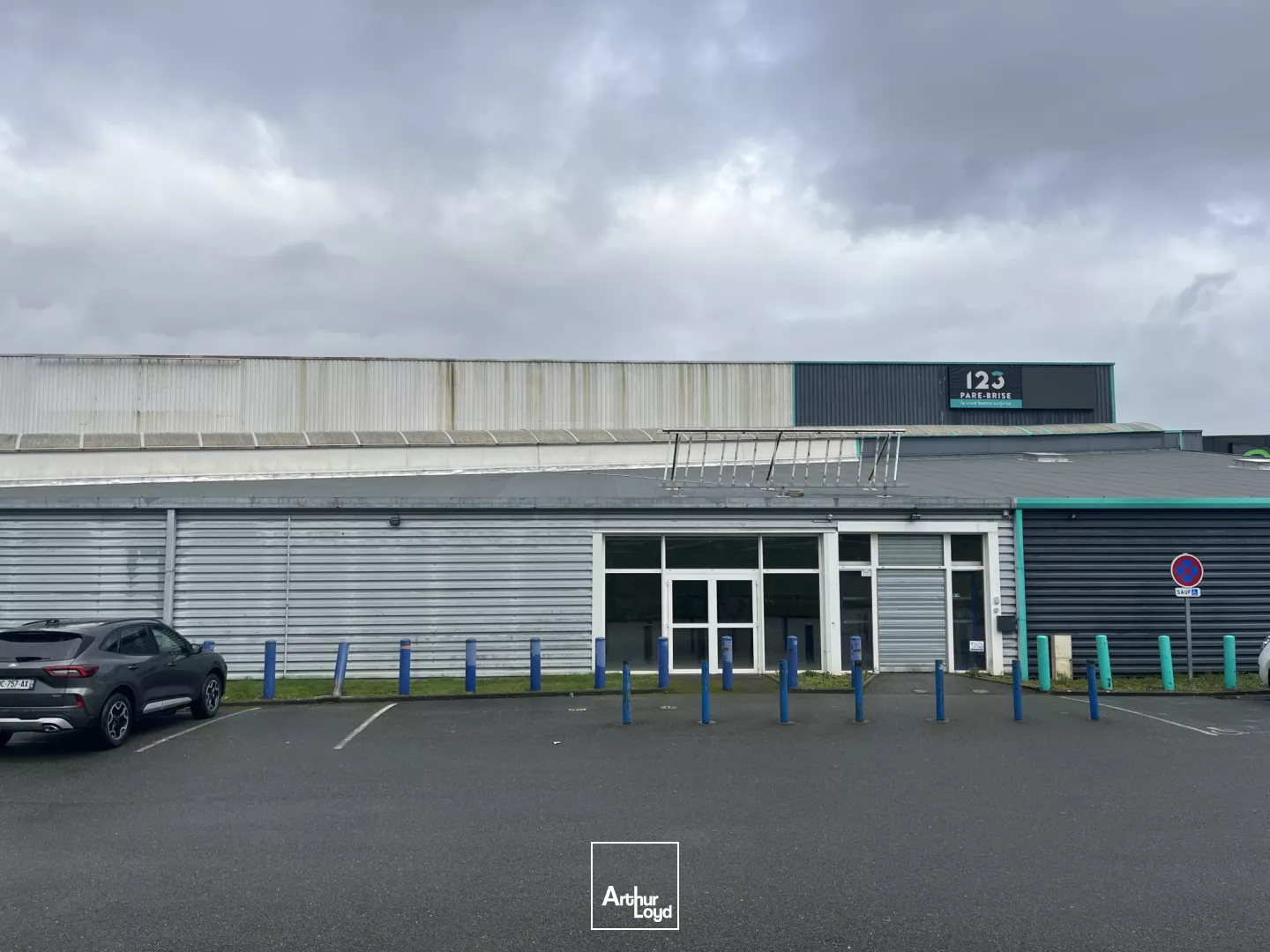 Locaux commerciaux à louer à BARENTIN 76360