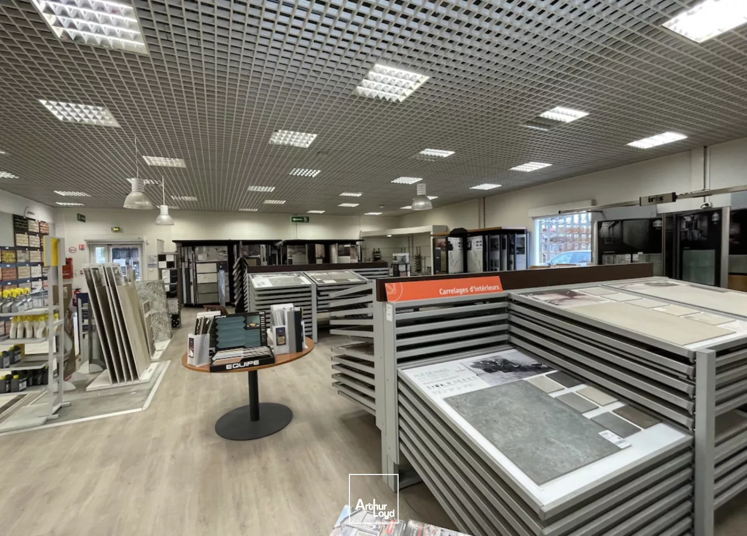 À LOUER - SITE INDUSTRIEL INDÉPENDANT D'EXCEPTION - GRANDE SYNTHE