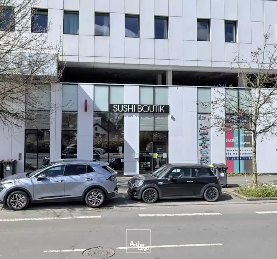 Local commercial de 180 m2 à Loos - Proximité immédiate avec le quartier Eurasanté 