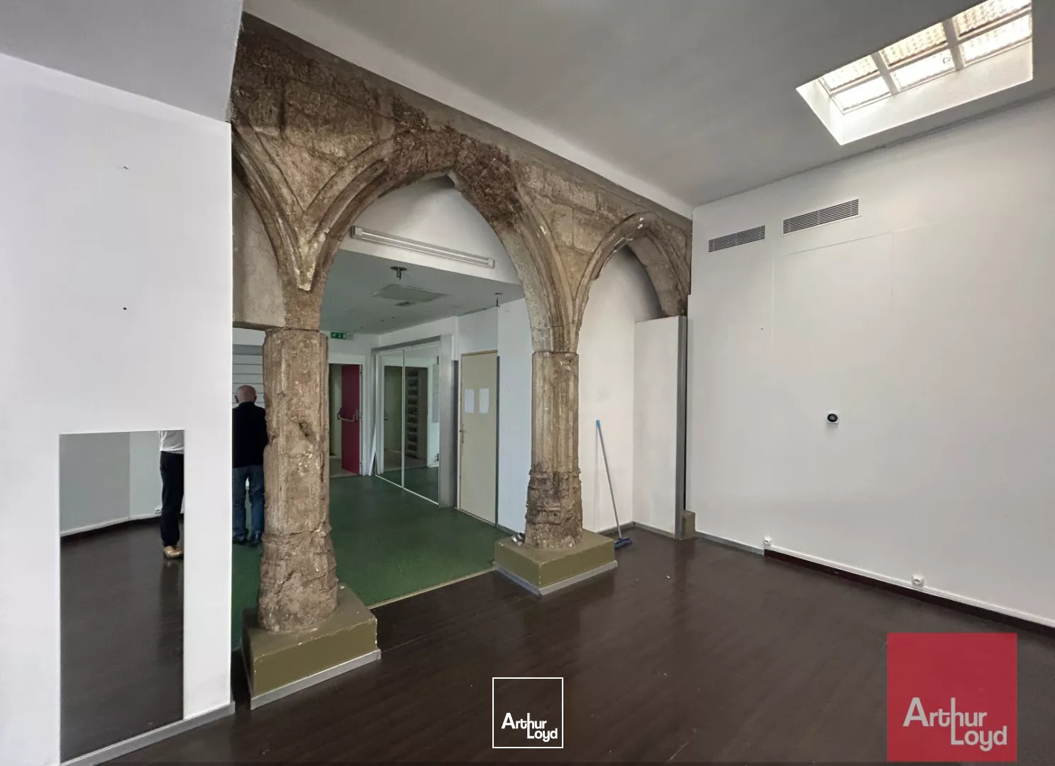 LOCAL COMMERCIAL CENTRE VILLE BEZIERS 