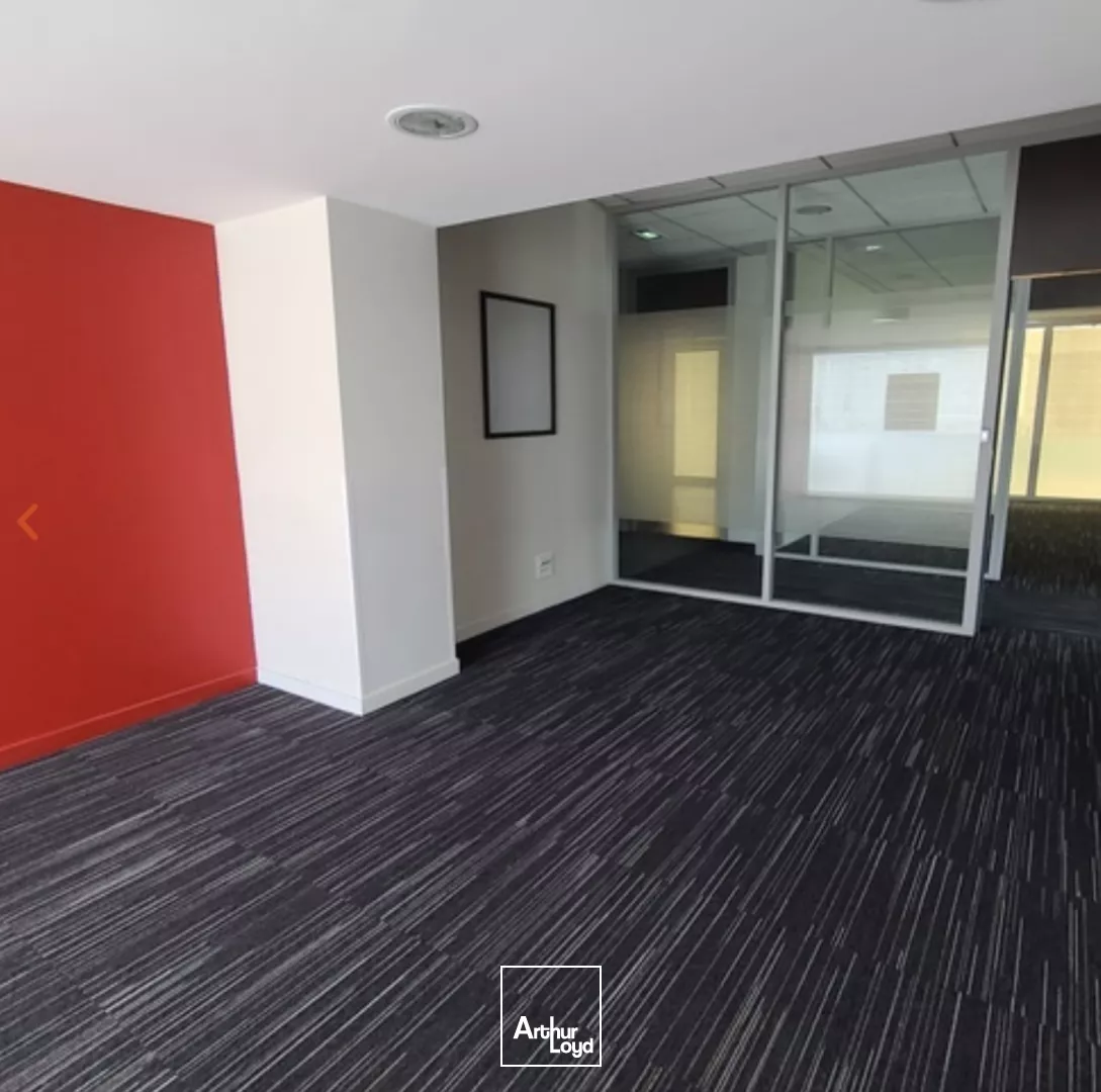 Immeuble commercial à vendre - Montimaran