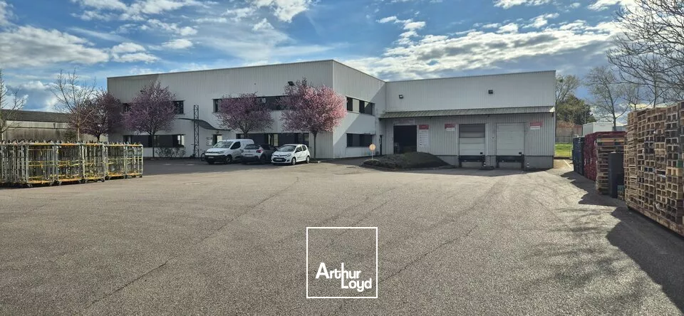 BATIMENT D'ACTIVITES - A LOUER - LONGVIC