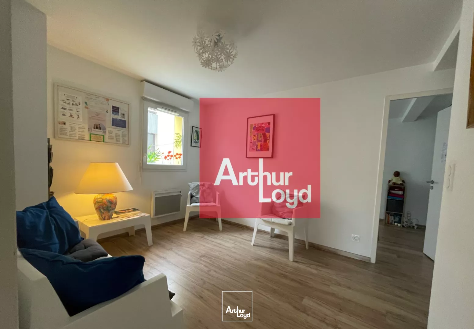 Bureaux Professionnels avec Terrasse - Secteur Caderau, Nîmes