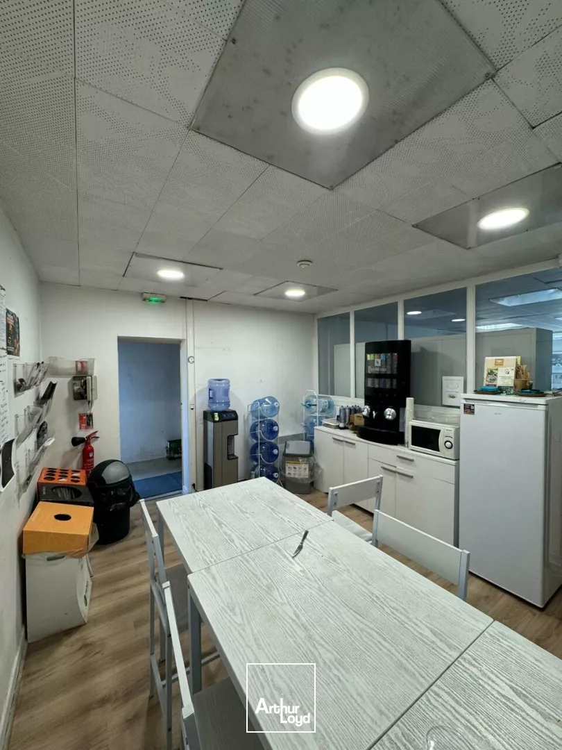 bureaux - zone ouest de brive - plain-pied - accessibilité PMR - parking attenant 