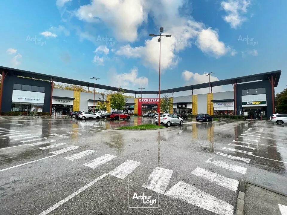 LOCAL COMMERCIAL - À LOUER - BEAUNE