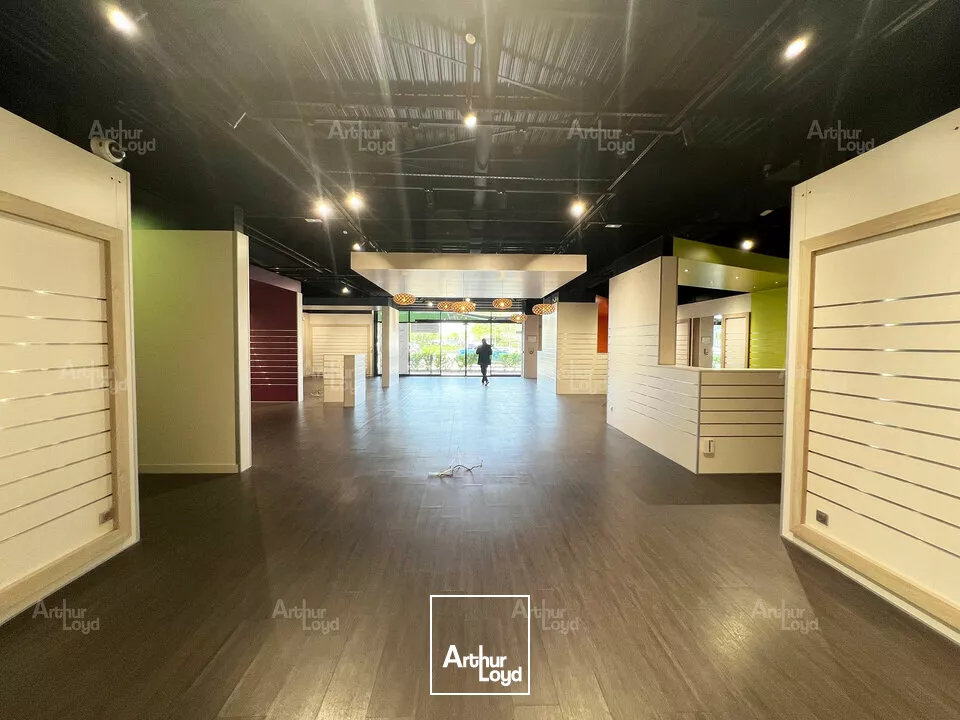 LOCAL COMMERCIAL - À LOUER - BEAUNE