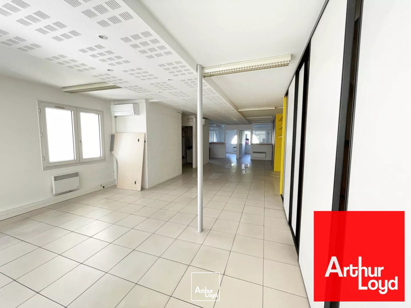 BUREAUX A LOUER - MONTPELLIER PRES D'ARENES
