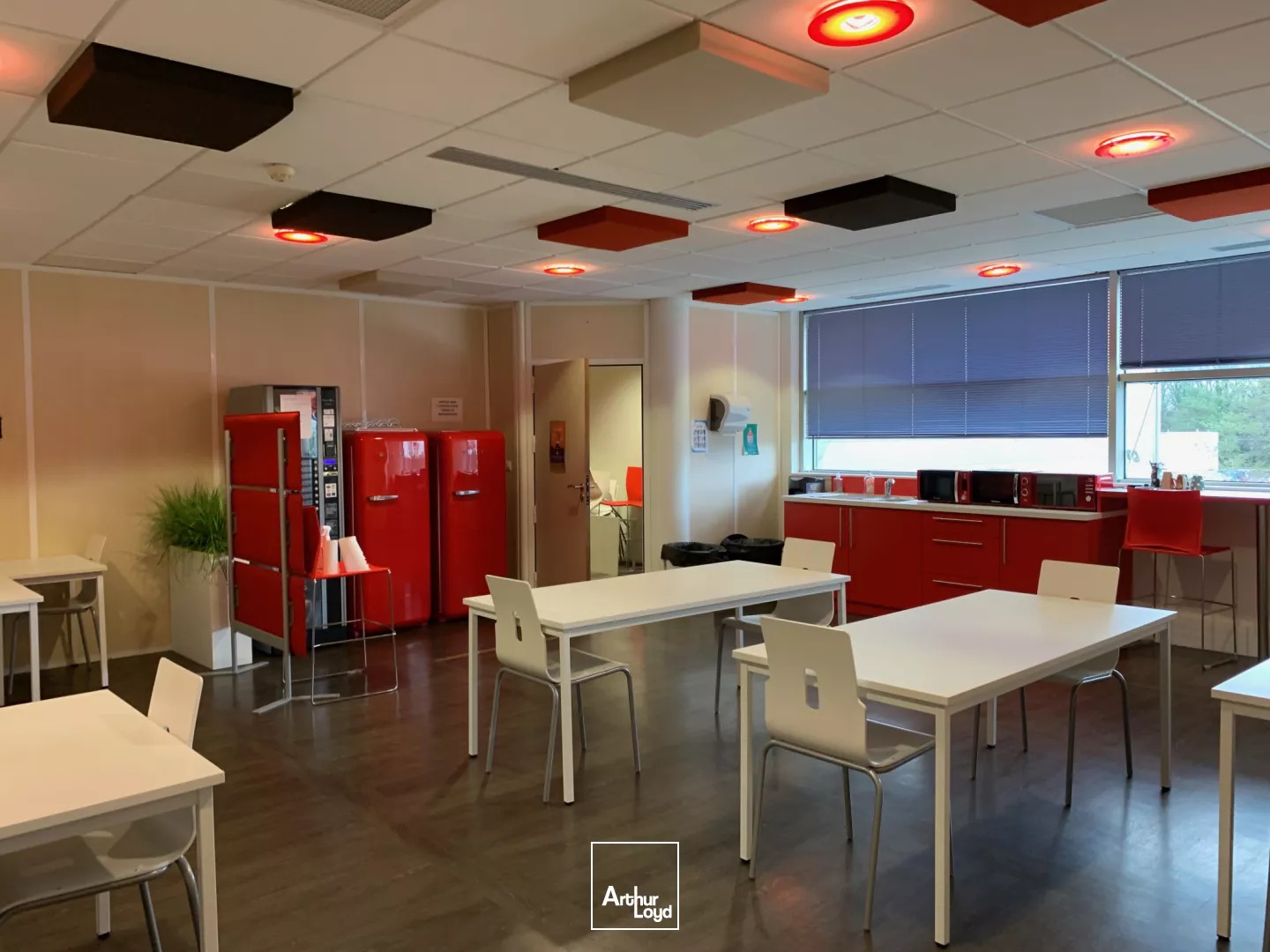 Immeuble de bureaux à vendre d'environ 4 635m2 (SHON) - BOIGNY SUR BIONNE 