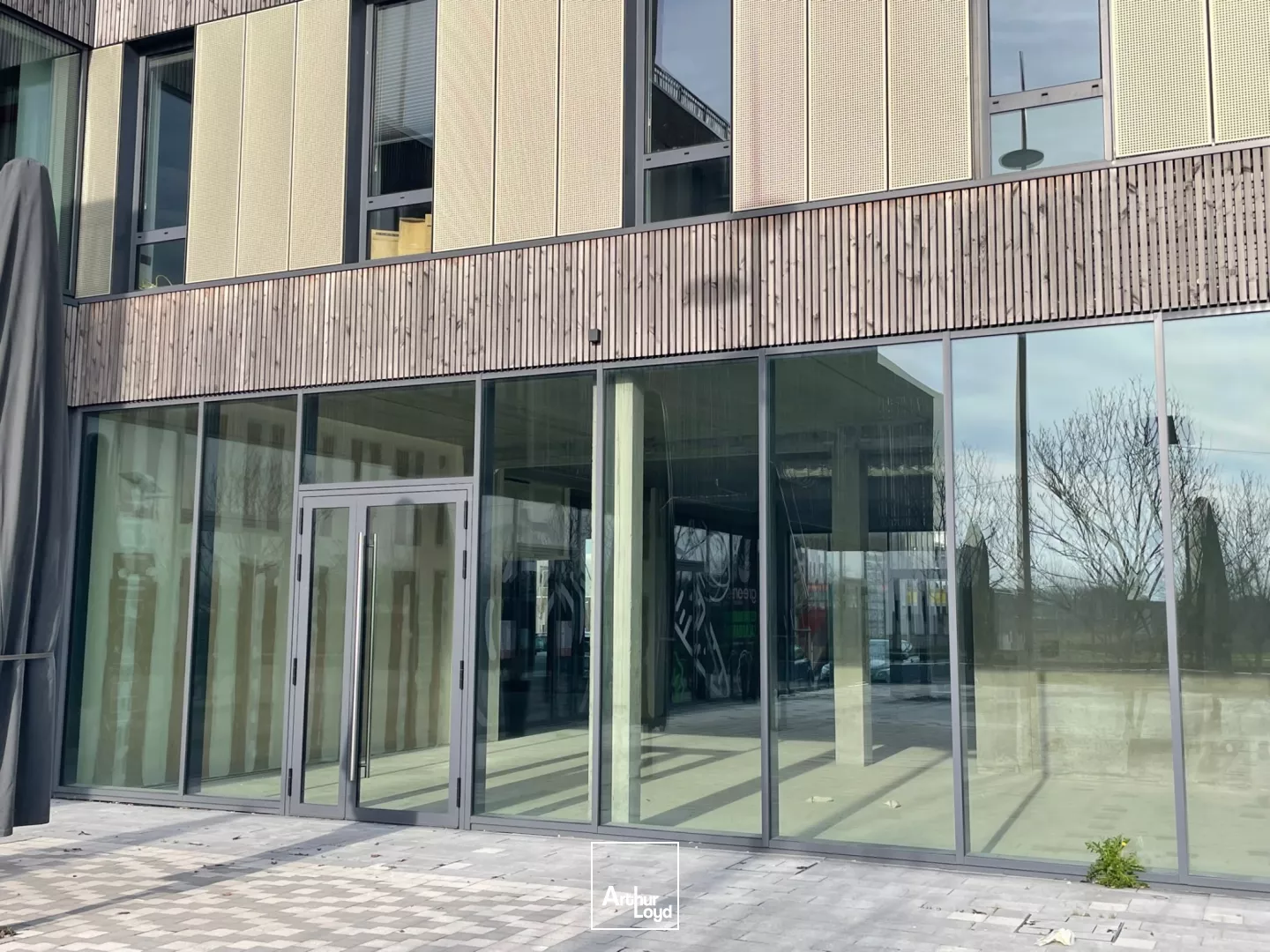  Locaux commerciaux de 108 à 260 m² au coeur d'un quartier tertiaire dynamique à Villeneuve d'Ascq - Parc de la Haute Borne - Ideal restauration