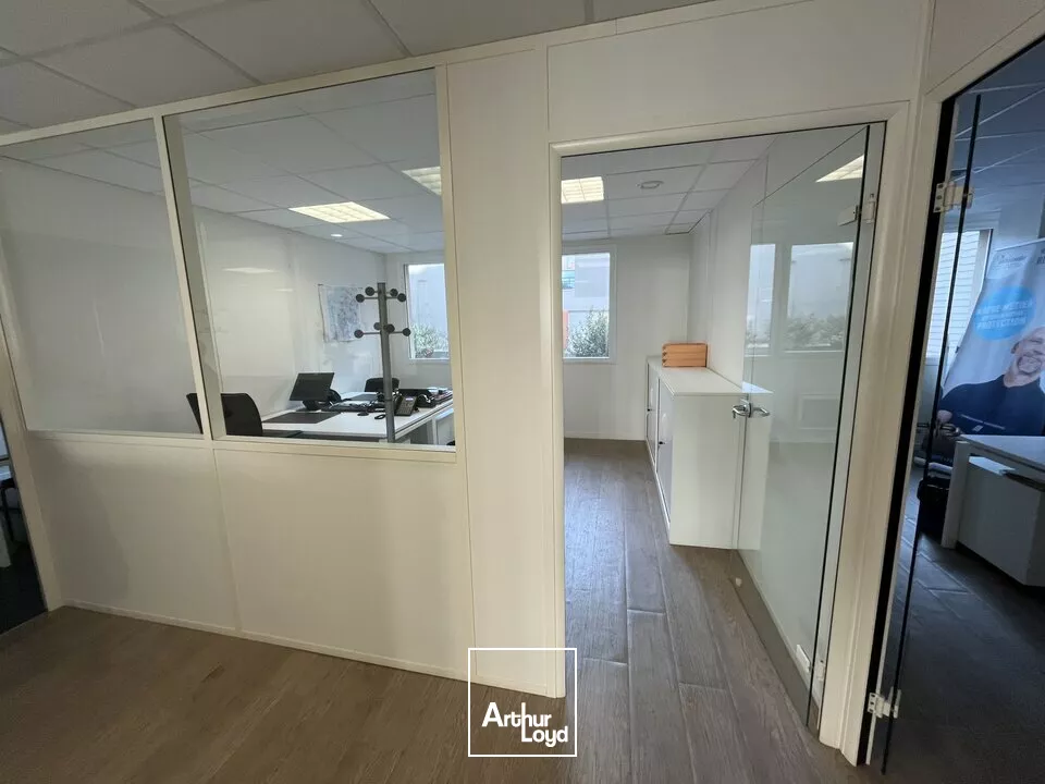 A LOUER  LE HAVRE HÔTEL DE VILLE - 117 M2