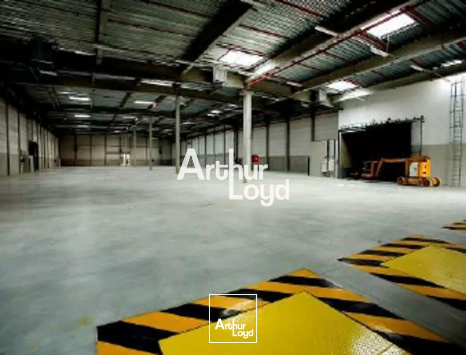 Locaux mixtes à louer - top emplacement - Grasse