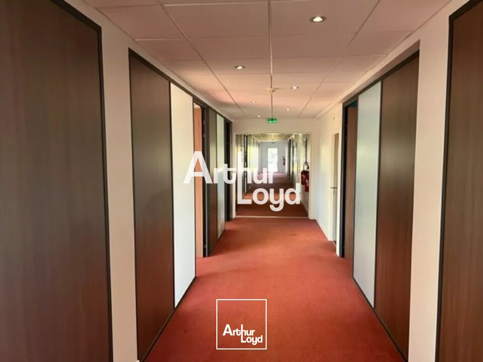 Bureaux à la location 290 m² - Sophia Antipolis - Environnement paysager
