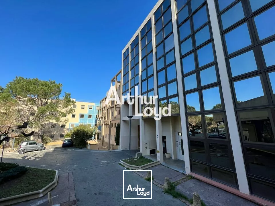 Bureaux à louer 423 m² divisibles dès 26 m² - Sophia Antipolis