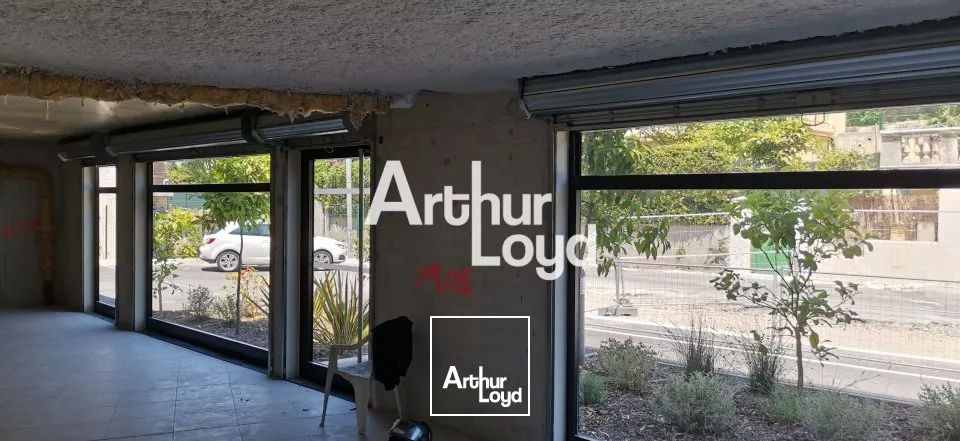 A LOUER LOCAL COMMERCIAL 210 M² NICE ST ISIDORE EN LOYER PURE