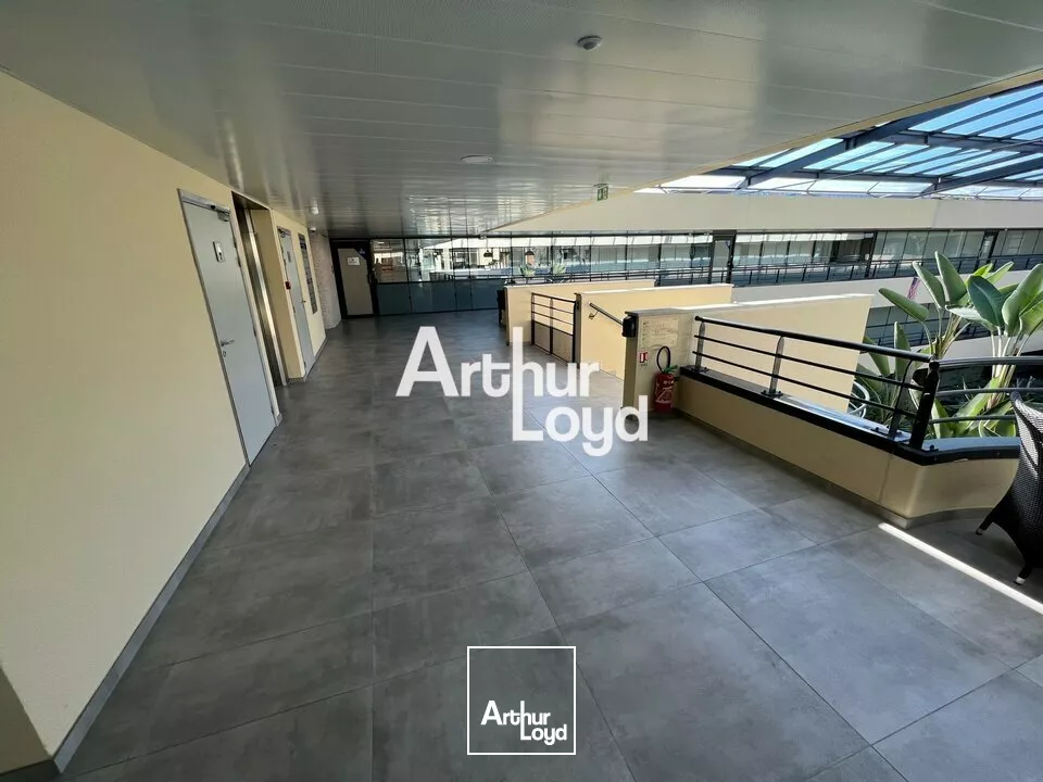 Plusieurs plateaux de bureaux disponibles à la location dès 122 m² Sophia Antipolis