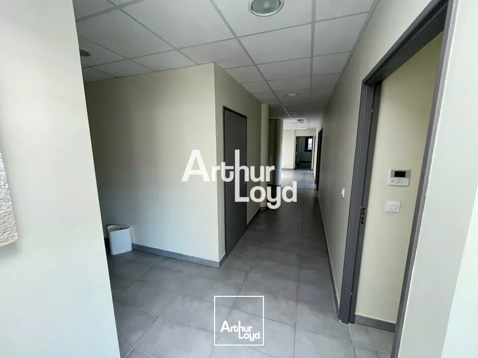 Locations bureaux 490 m² - Fréjus 