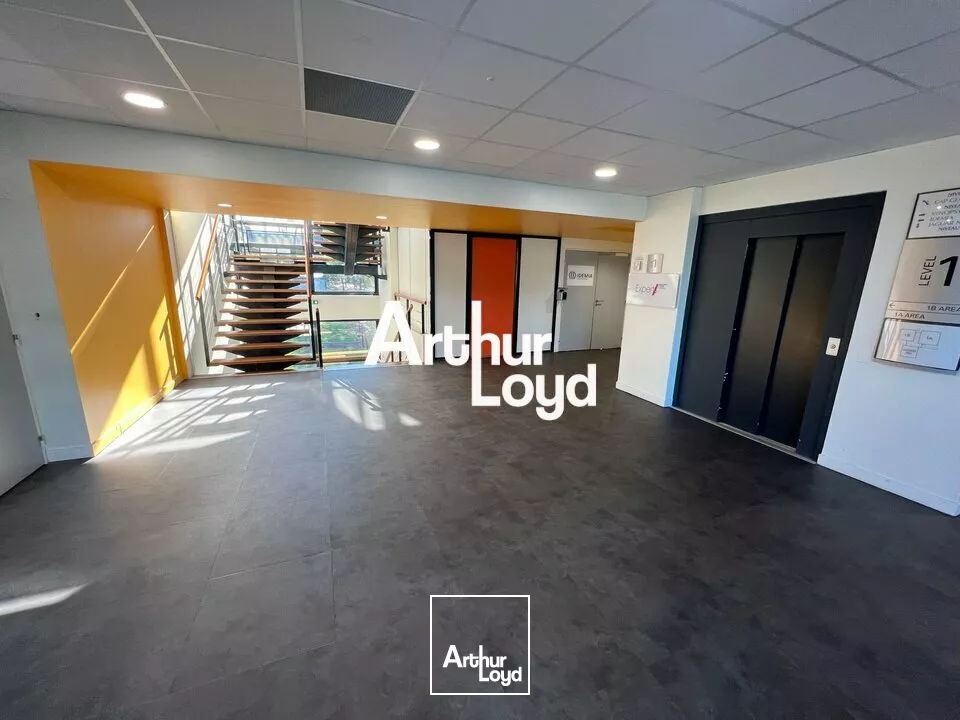 Bureaux à louer de 249 m² - Sophia Antipolis