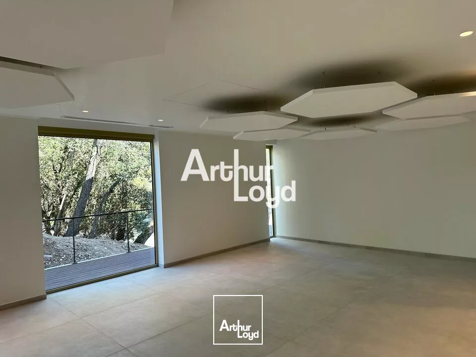 Bureaux neufs et PRIME à louer 549 m²