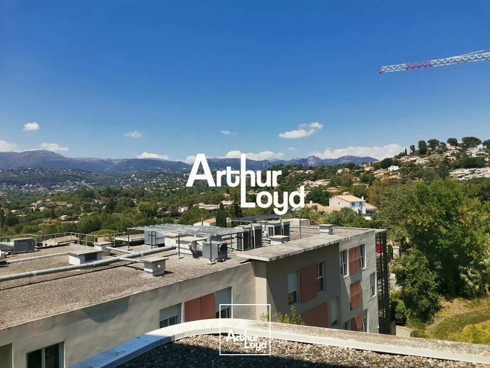 BUREAUX A LOUER 407.40 M² EN R+1 - CAGNES SUR MER