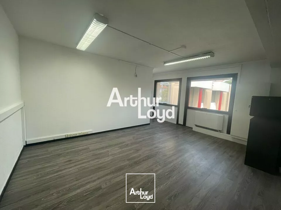 BUREAUX A LOUER EN OPEN SPACE DANS LA ZONE ESPACE 3000