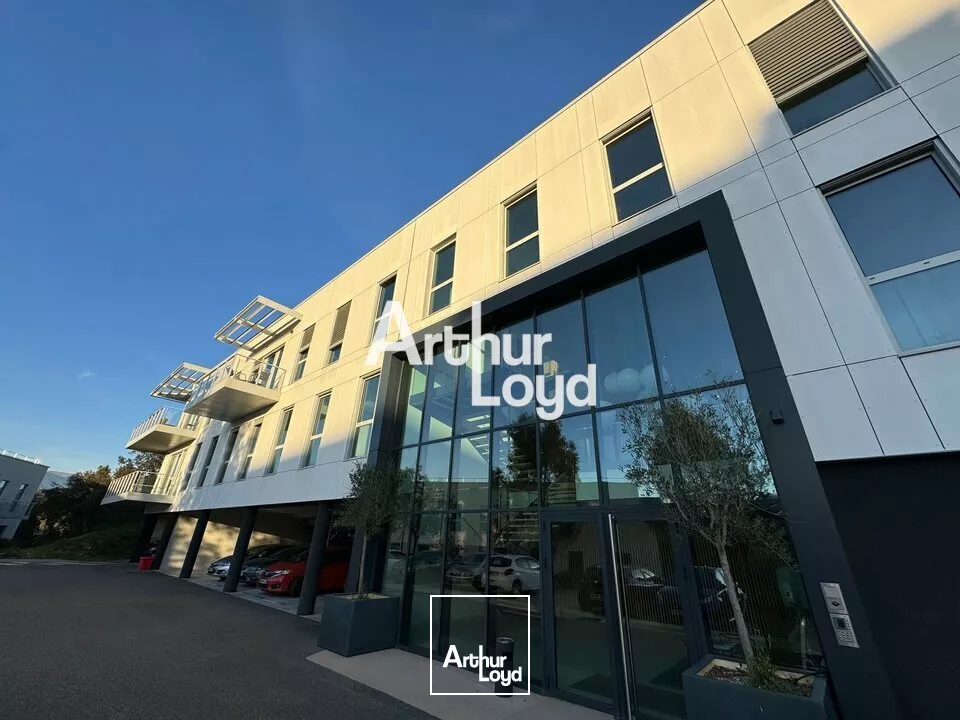 Bureaux à louer 330 m² - Cur de Sophia Antipolis