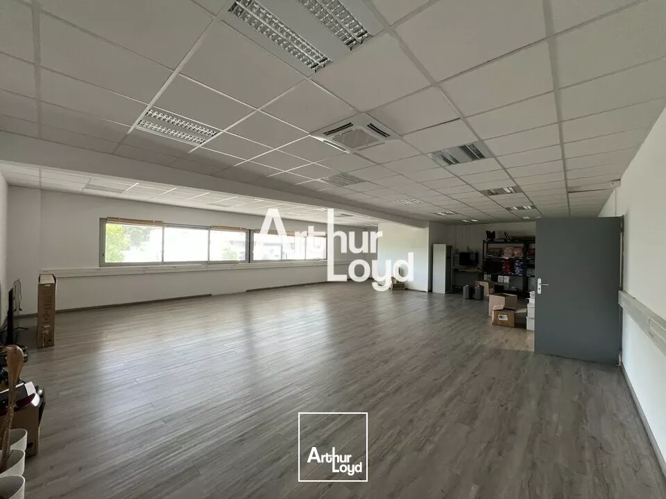 BUREAUX A LOUER FREJUS 