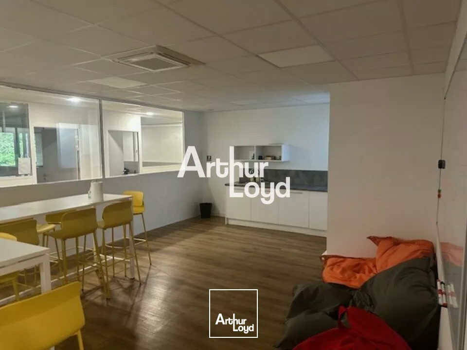 BUREAUX A VENDRE 1950 M² SOPHIA ANTIPOLIS - BATIMENT INDEPENDANT
