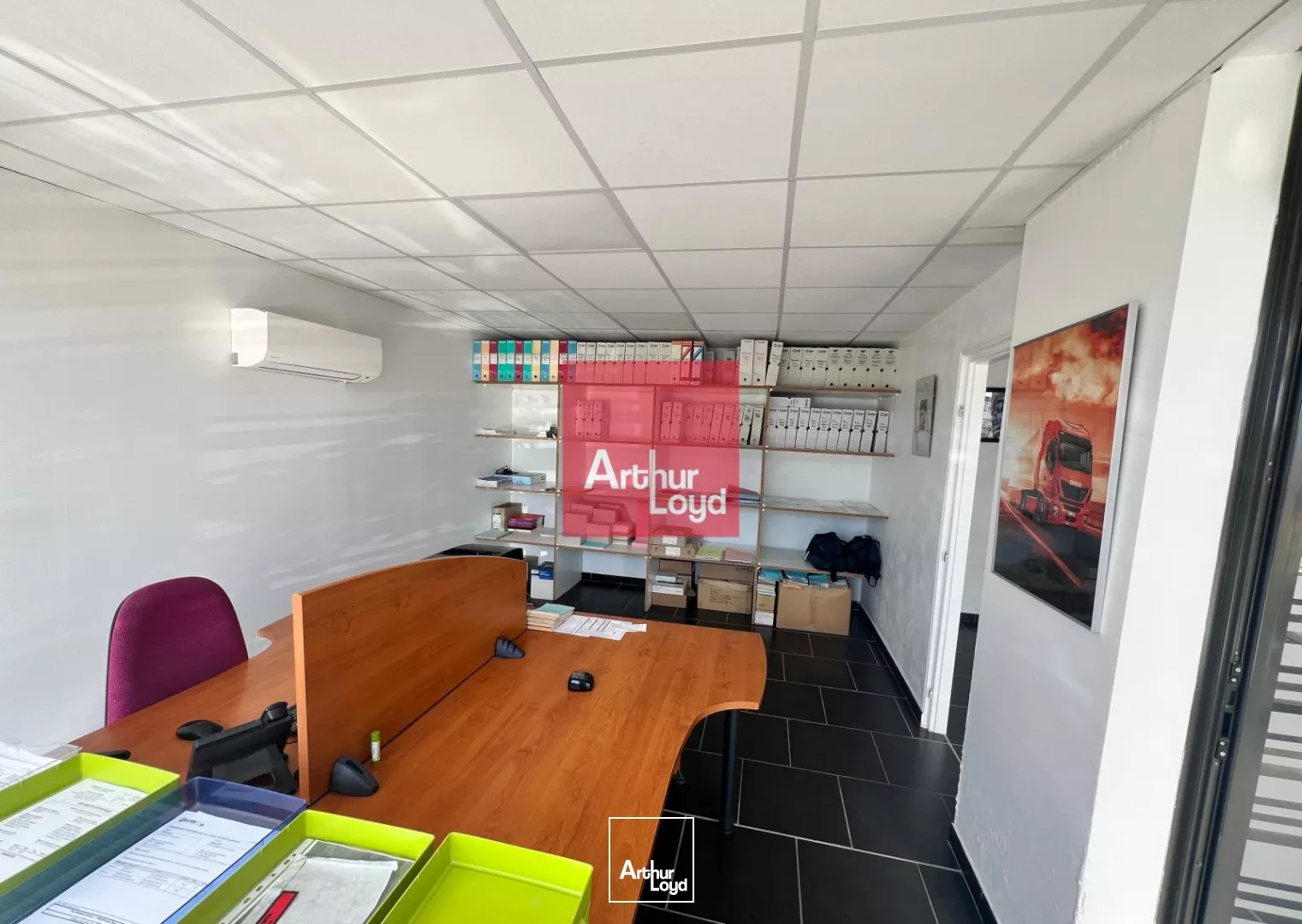 LOCAL D'ACTIVITE A LOUER - PROCHE ALES - 900 m2