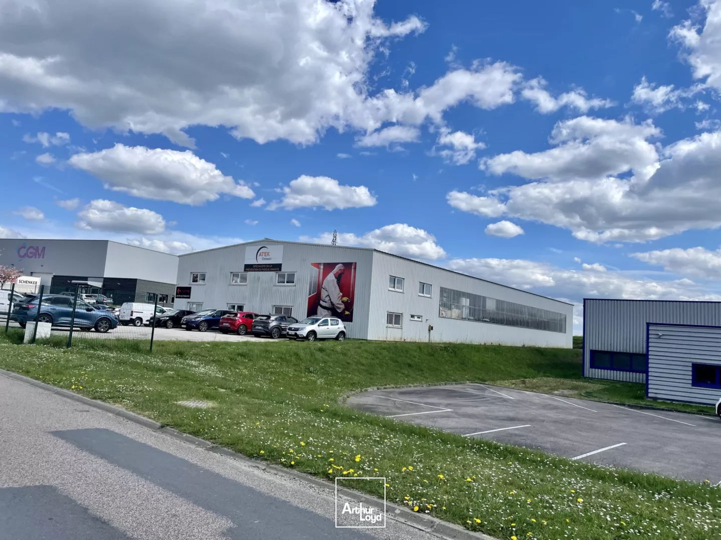 Locaux d'activité à vendre à ESLETTES 76710