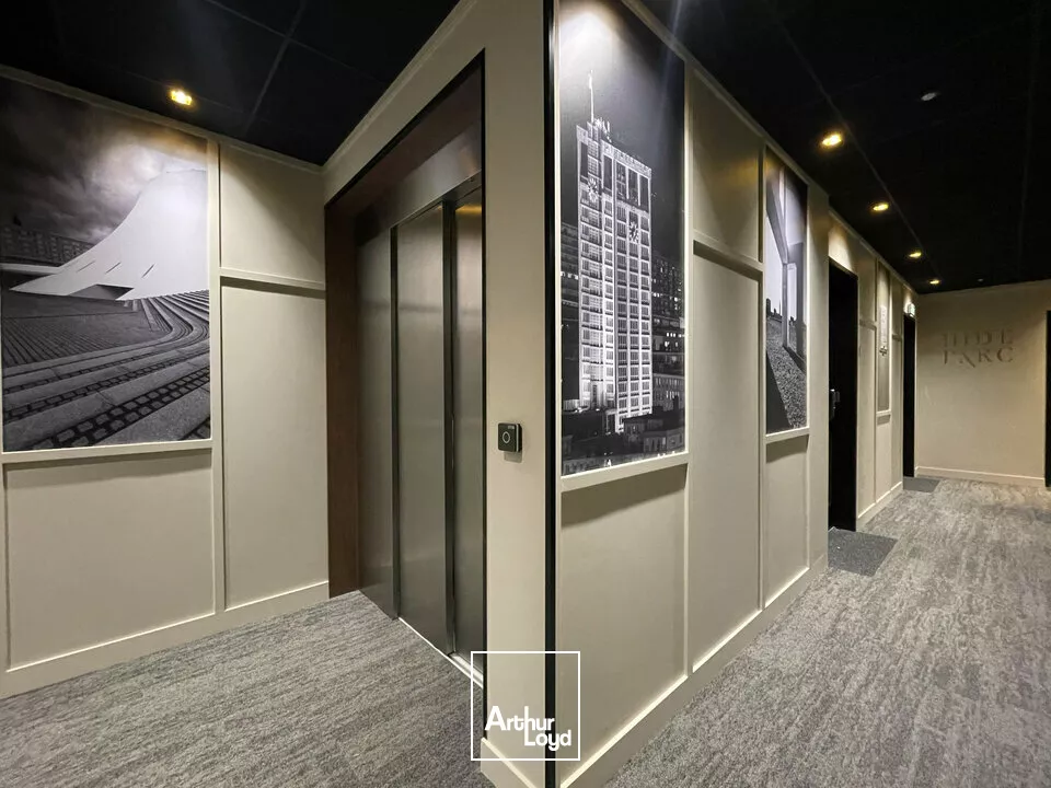 À LOUER - LE HAVRE - QUARTIER LES HALLES - BUREAUX