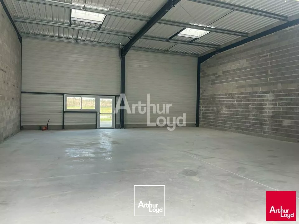 CONTRES - VENTE LOCAL D'ACTIVITÉ DE 171,70 M² - ZONE D'ACTIVITE