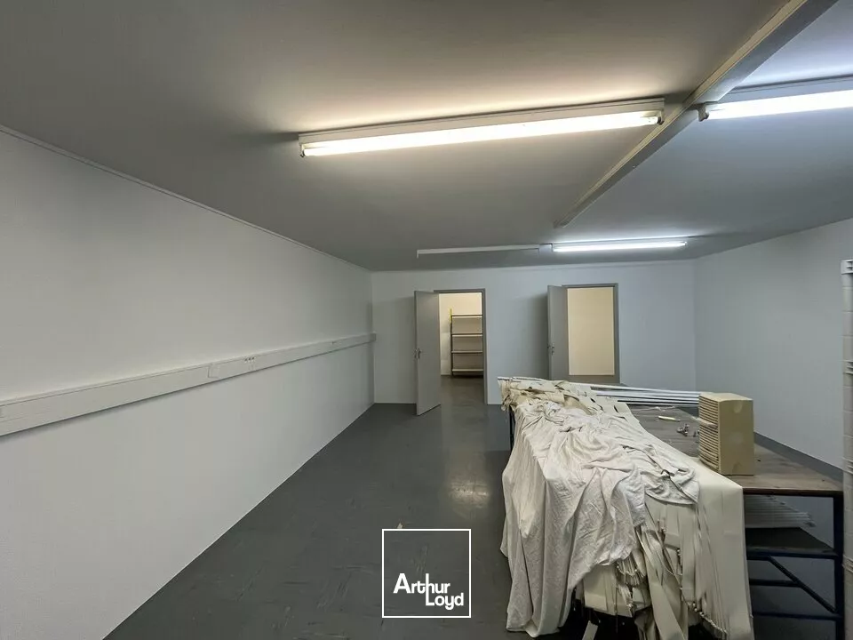 DISSAY - BUREAUX RENOVÉS A LOUER 366 m² - Situés dans la ZAE de la Belardière