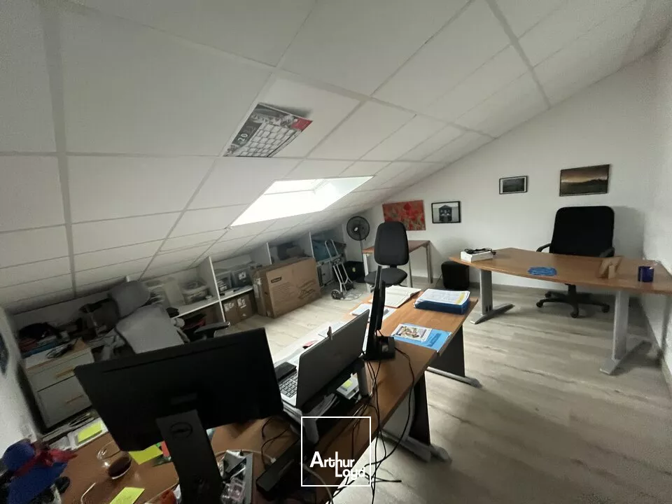 SPÉCIAL INVESTISSEUR - À VENDRE BUREAUX LOUÉS - LOCATAIRE 