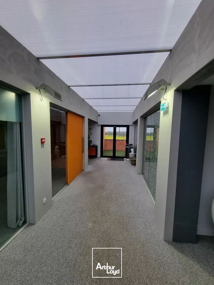 À LOUER - LOCAL D'ACTIVITE SECTEUR DE POITIERS SUD D'UNE SUPERFICIE DE 38 M²