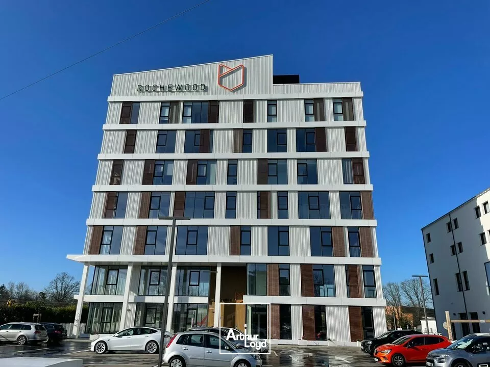 A VENDRE UN BUREAU DE 200m² - ZONE NORD LA ROCHE SUR YON