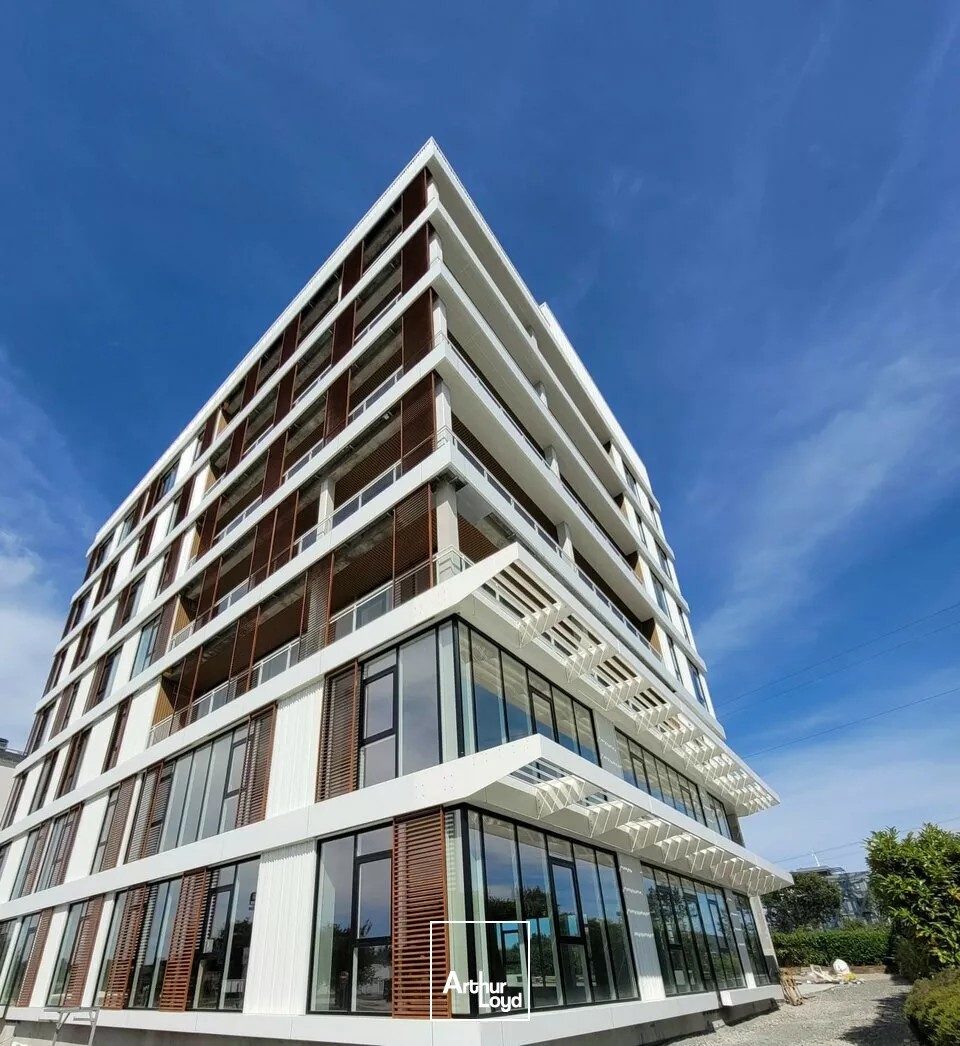 A VENDRE UN BUREAU DE 200m² - ZONE NORD LA ROCHE SUR YON