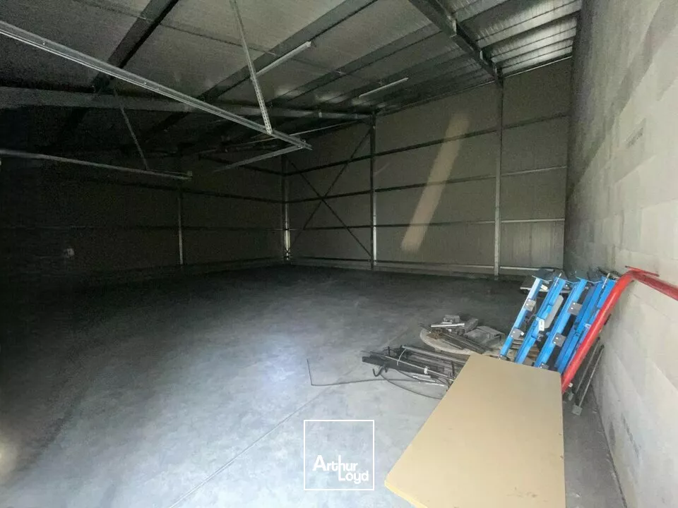 LOCAL D'ACTIVITÉ 140M² - NEUF À LOUER - NESMY