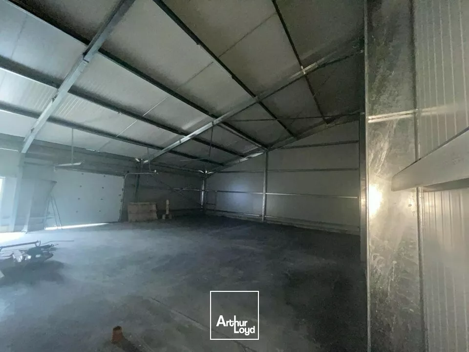 LOCAL D'ACTIVITÉ 140M² - NEUF À LOUER - NESMY