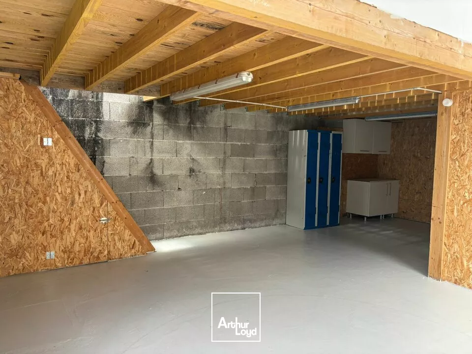 À LOUER  LOCAL D'ACTIVITE DE 150 M²  BRETIGNOLLES-SUR-MER