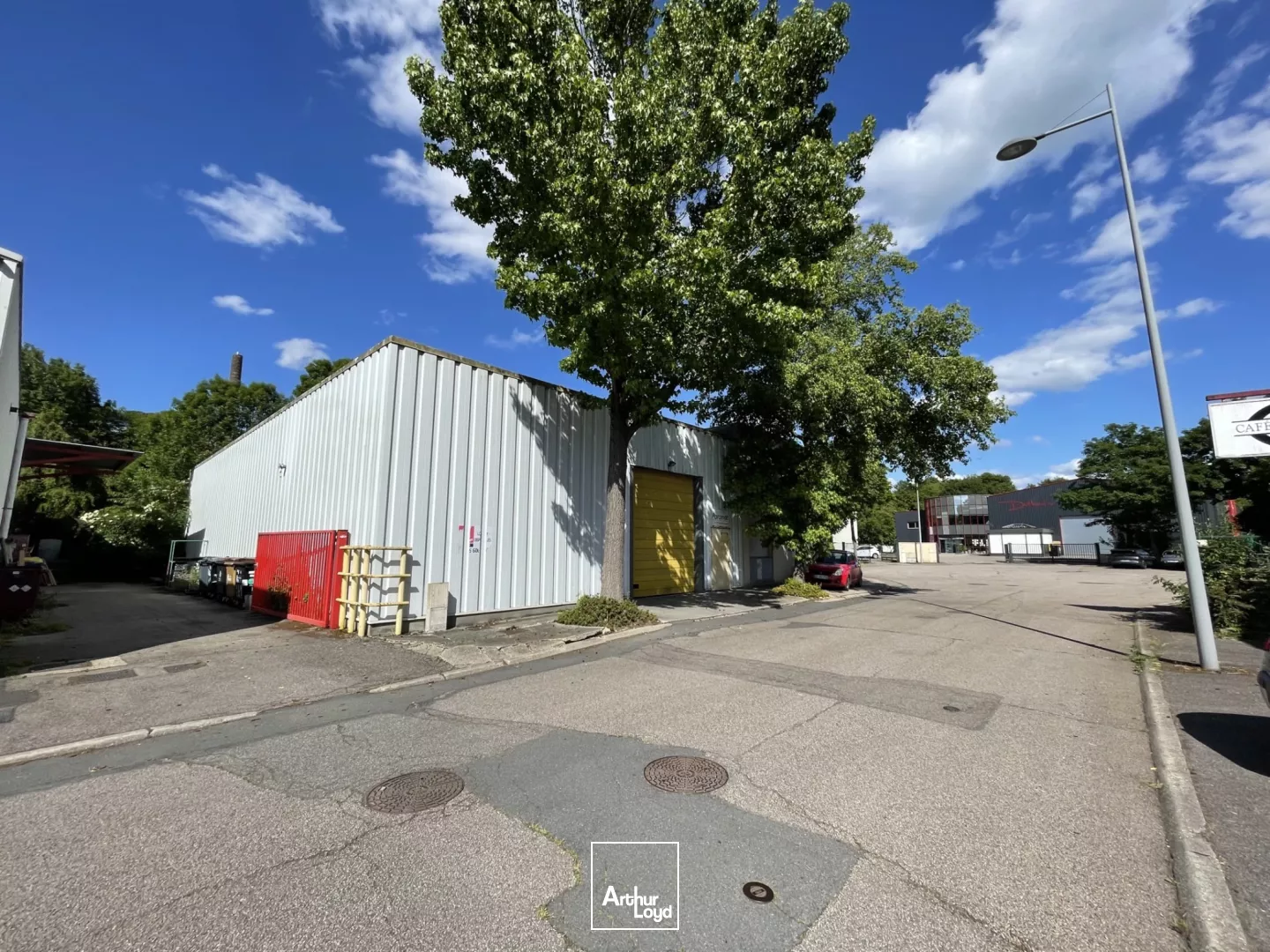 Locaux d'activité à louer à ROUEN 76000