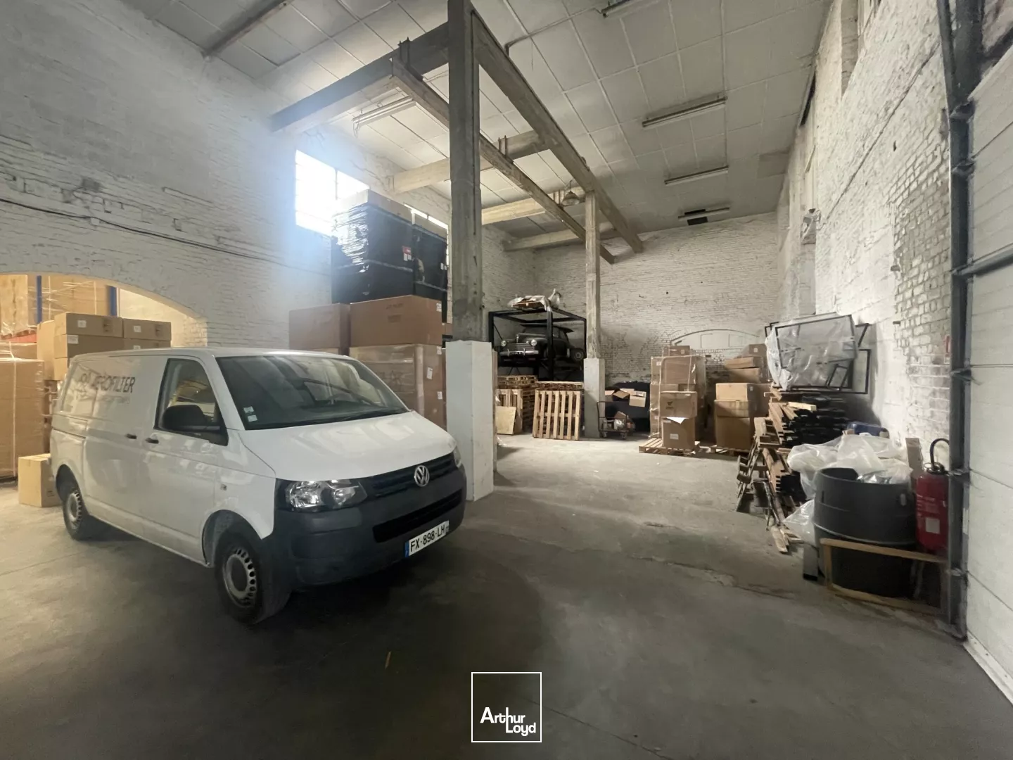 Entrepôts à louer sur Templeuve proche du CRT de Lesquin