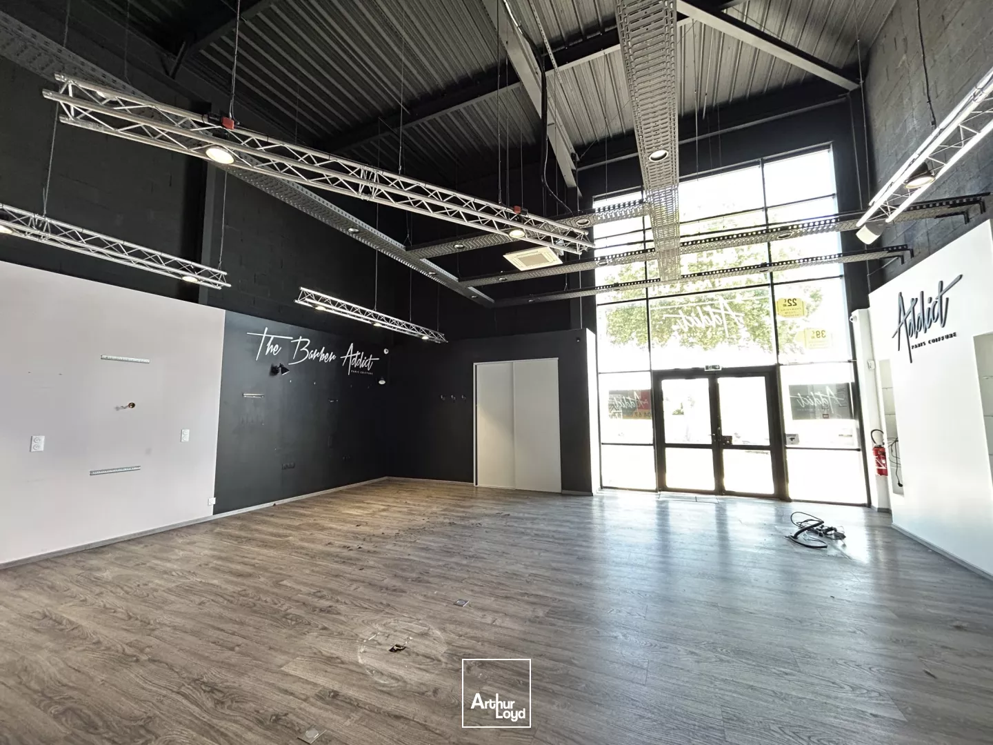 Local commercial de 168m² à ARGELES SUR MER