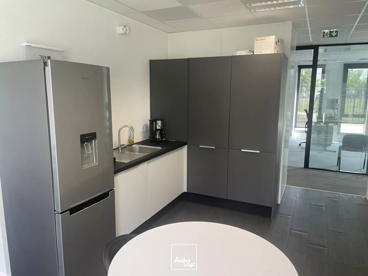 Bureaux louer Arras immeuble Zodiak immeuble neuf quartier renouvellement urbain proche gare RT 2012 Conception bioclimatique