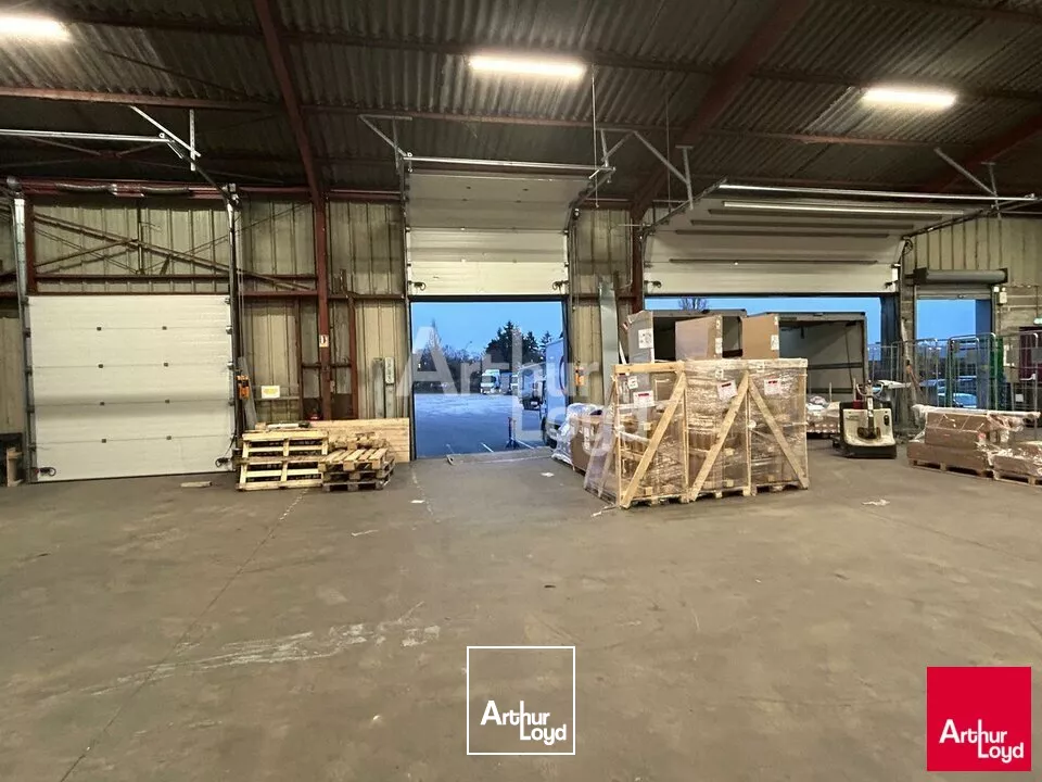 BLOIS - LOCATION LOCAL D'ACTIVITÉ DE 620 M² - ACCÈS A10 A 4 MN