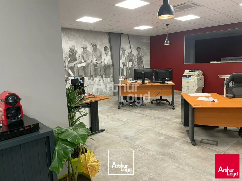 BLOIS - CESSION LOCAUX D'ACTIVITE DE 3 508 M² - ZONE INDUSTRIELLE 