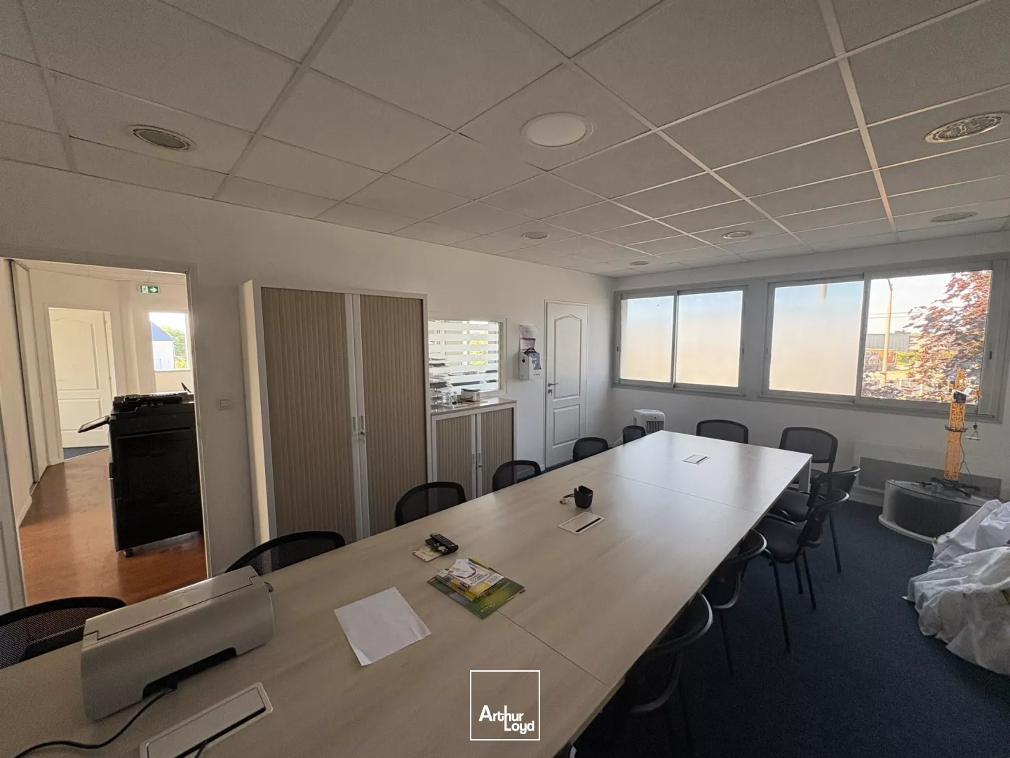 Bureaux à louer ou à vendre d'environ 120 m2 - OLIVET (PARC DES AULNAIES)