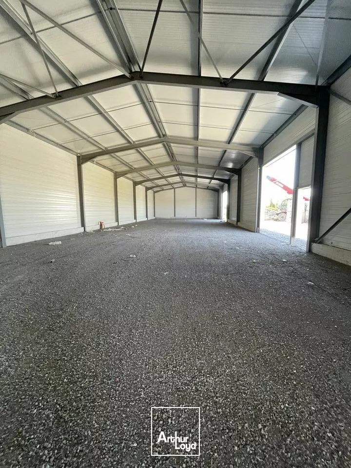 À louer - Entrepôt neuf de 694 m² à Avignon Nord - Proximité immédiate IKEA / Zone Buld'Air